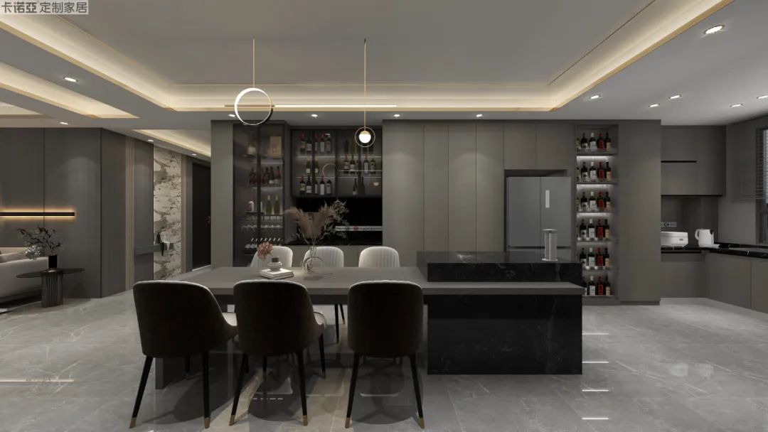 半開放格主打輕量化，可以放置一些展示性高的美酒或裝飾品等